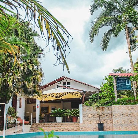 Albergue Turistico Gstir Pozuzo Esterno foto