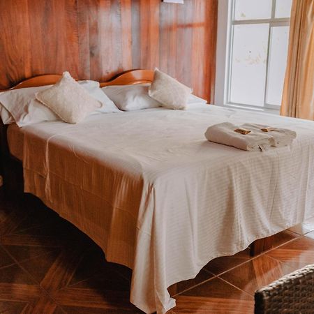 Albergue Turistico Gstir Pozuzo Esterno foto