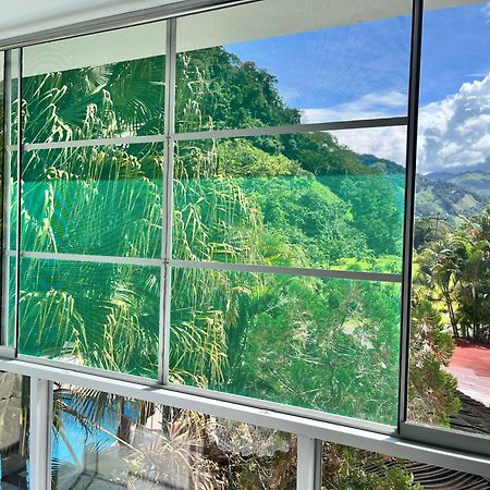 Albergue Turistico Gstir Pozuzo Esterno foto