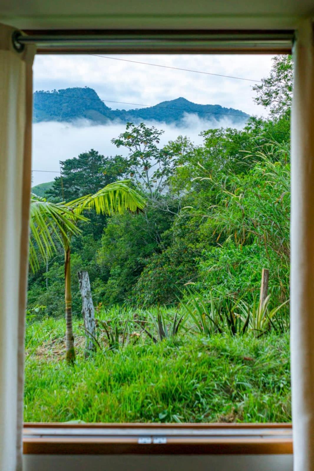 Albergue Turistico Gstir Pozuzo Esterno foto